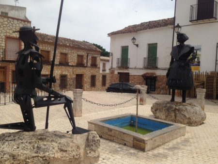 El Toboso, Monumentu a Don Chisciote e Dulcinea