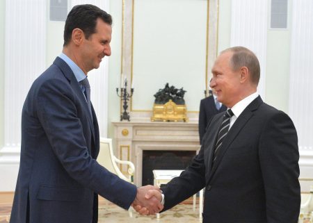 Assad cun Putin, presidente de sa Rùssia