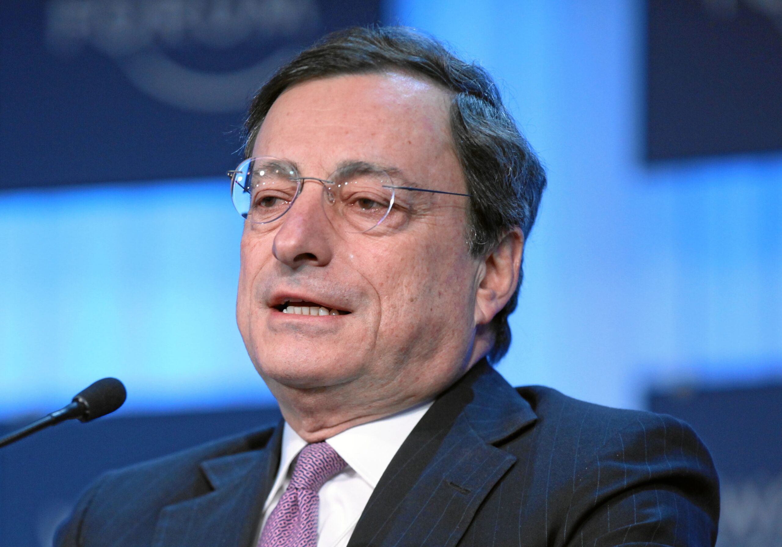 Unu cultu nou in sos giornales italianos