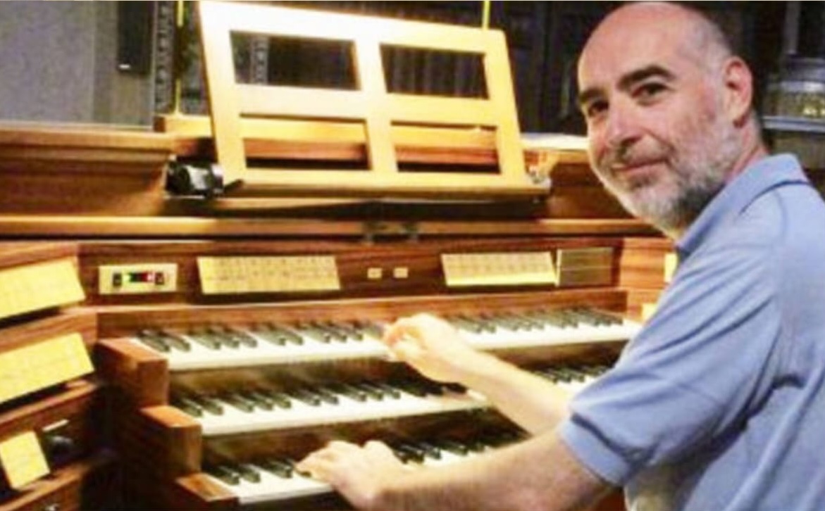 S’organista Roberto Bonetto in su Festival del Mediterraneo de S’Alighera