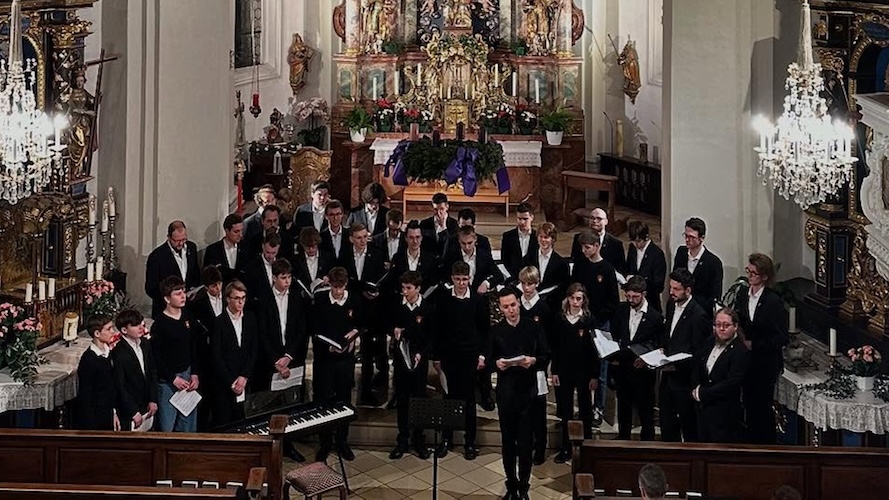 Su coro tedescu ZwoZwoEins in Santu Pedru de Sorres