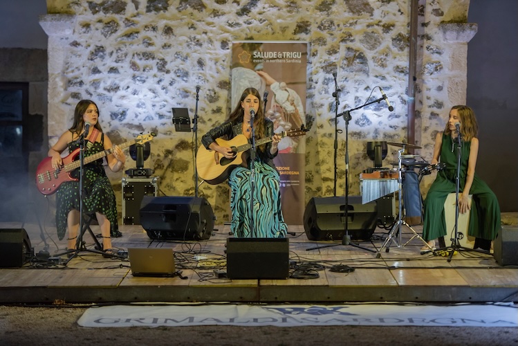 Festival delle Bellezze intre Tàtari e Santu Diadoru