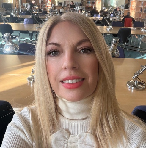 Adriana Valenti Sabouret in Sardigna presentat “Rivoluzionari Sardi”