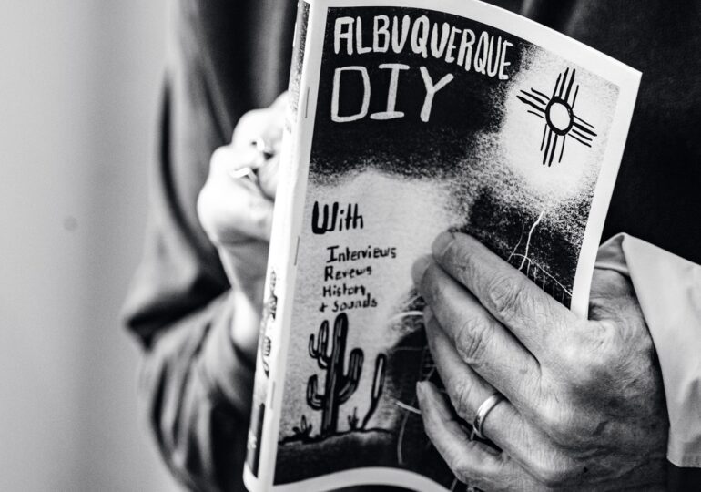 Su Punk in càtedra in s’Universidade de Casteddu: comintzadu su laboratòriu "Do It Yourself" cun Diego Pani