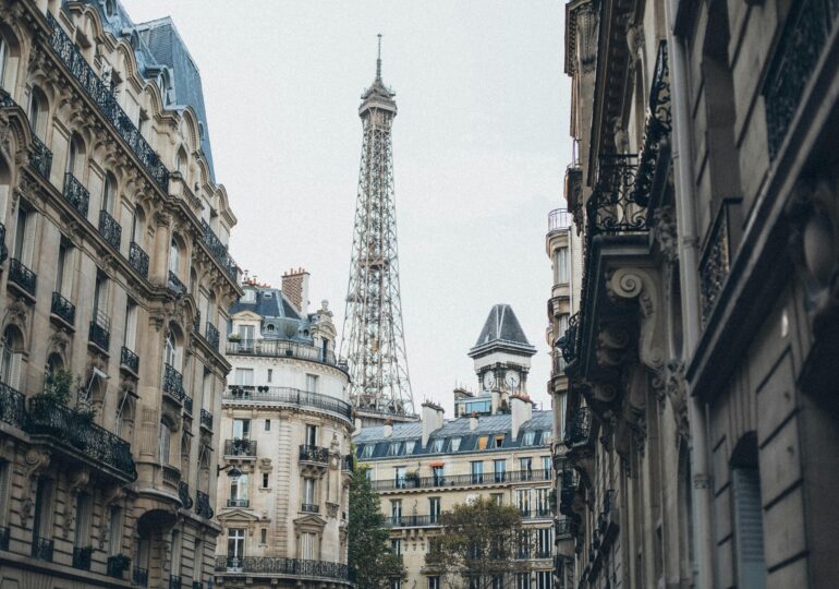 Frantza 2026. Su fatore Deranque in sas munitzipales