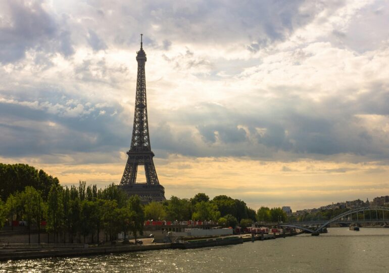 Presidentziales frantzesas de annoas. Sa traschia chi est acanta a lòmpere