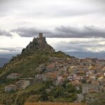 Su Burgu, torrat a nou su Casteddu de su Goceanu: est su primu cantieri PNRR acabbadu in Sardigna