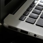 Unu wallet europeu pro impedire a sos minores de intrare a sos sitos pornogràficos