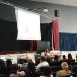 Darya Majidi a sas istudiantes sardas: «Sas matèrias Stem bostras sunt, punnade a s’indipendèntzia»