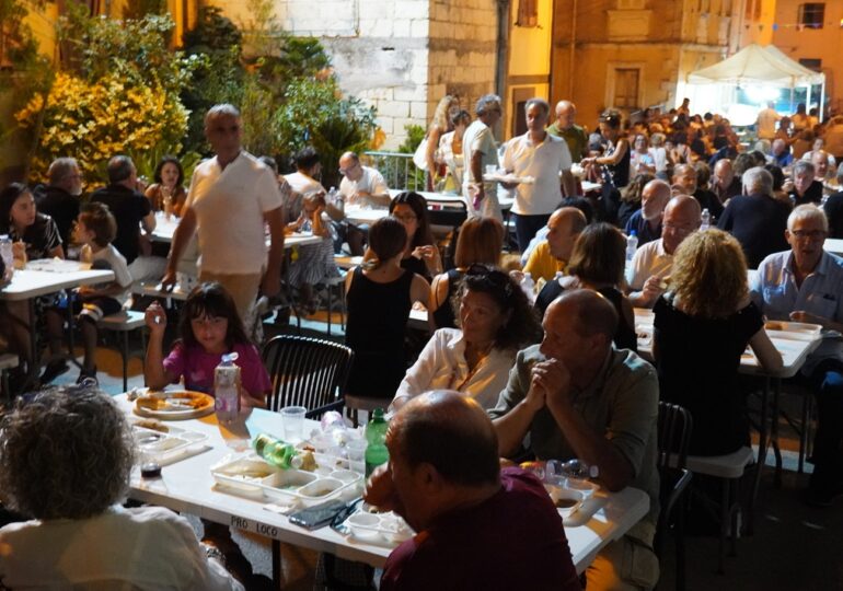 Biddanoa, resessida manna pro "Chenamos in carrela" chi lompet degheoto annos