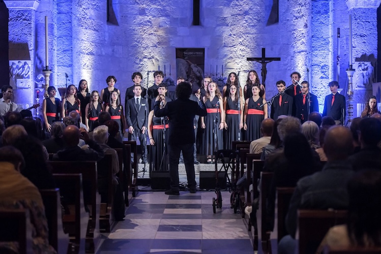 Festival delle Bellezze in Portu Turres ammentende a Andrea Parodi